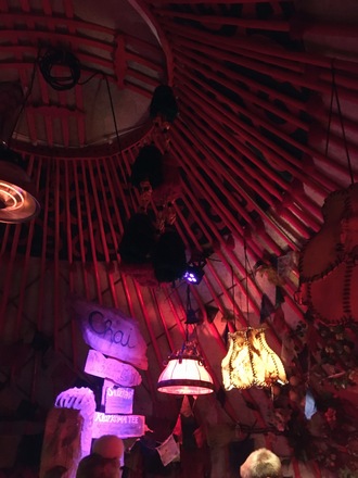 Chai-Tee Zelt am Weihnachtsmarkt 'Sternenflotte'