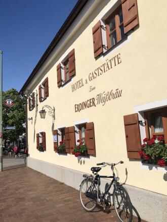 Hotel & Gaststätte zum Erdinger Weißbräu