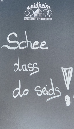 Tafel im Biergarten Waldheim