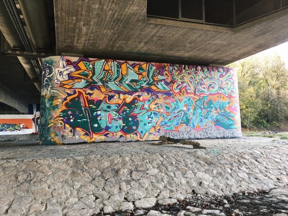 Graffiti unter Brudermühlbrücke, Okt 2019