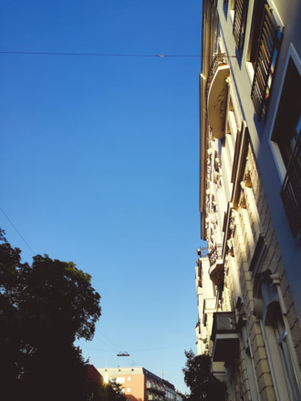 Gebäude in der Ainmillerstraße