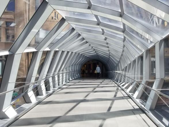 Gläserne Brücke
