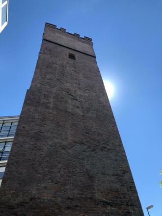 Der Löwenturm am Rindermarkt