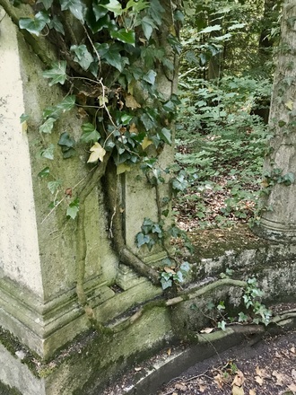 Paul Ritter von Heyse - Nobelpreisträger der Literatur Grab