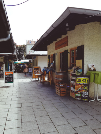 Käsestand am Elisabethmarkt