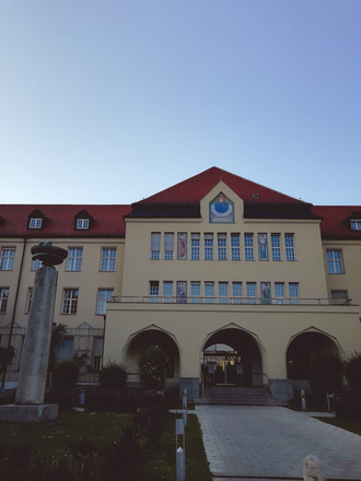 Außenansicht des Klinikums Schwabing