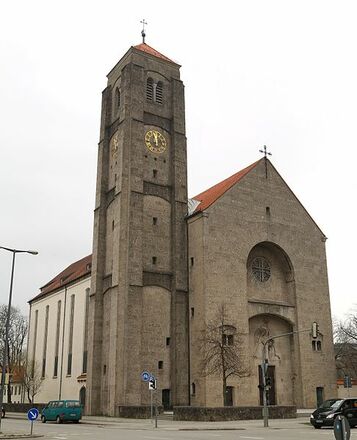 Königin des Friedens