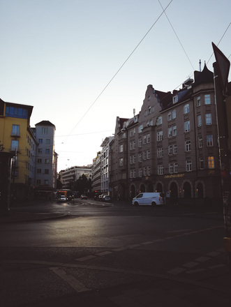 Denkmalgeschütztes Gebäude in der Belgradstraße 1 am Kurfürstenplatz