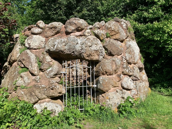 Turm des Sardenhauses