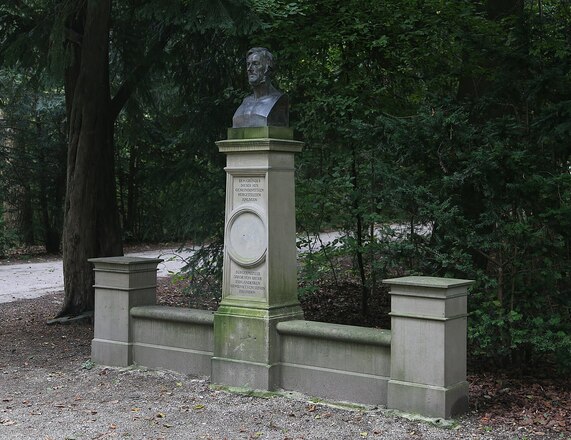 Jakob Bauer Denkmal