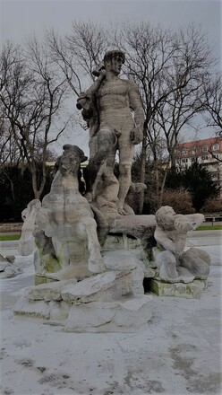 Neptun Brunnen