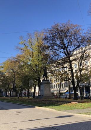 Denkmal für Kurfürst Max Emanuel auf dem Promenadeplatz