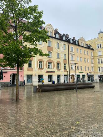 Platz 'am Harras'