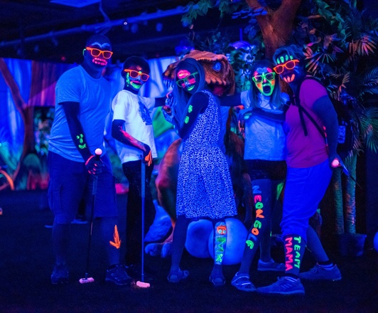 3D Neongolf in Gröbenzell bei München