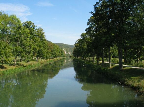 Ludwig-Donau-Main-Kanal bei Essing im Altmühltal