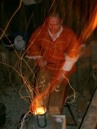 Nachtschmiedeaktion in der keltischen Schmiede in Essing-Altessing