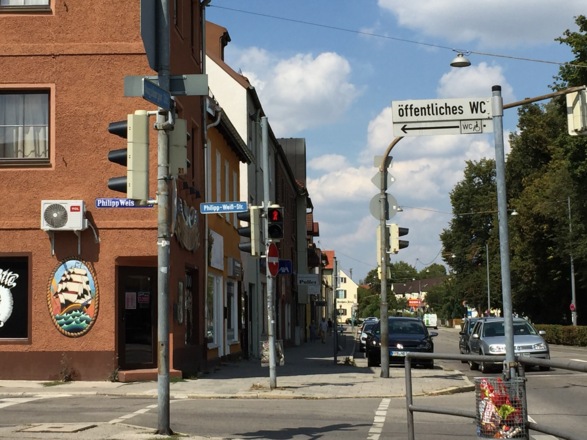 Rollstuhl-WC am Festplatz