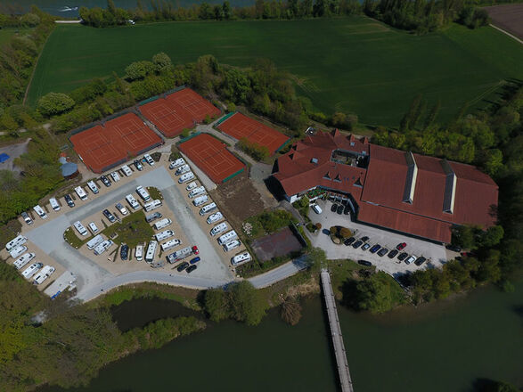 Wohnmobilstellplatz Am Pflegerspitz Luftaufnahme