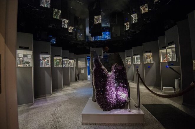 Die Edelsteine der Welt im Kristallmuseum Riedenburg