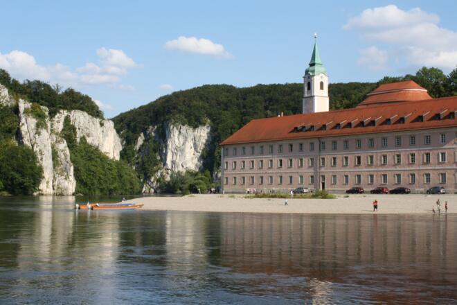 Weltenburger Enge mit Kloster Weltenburg