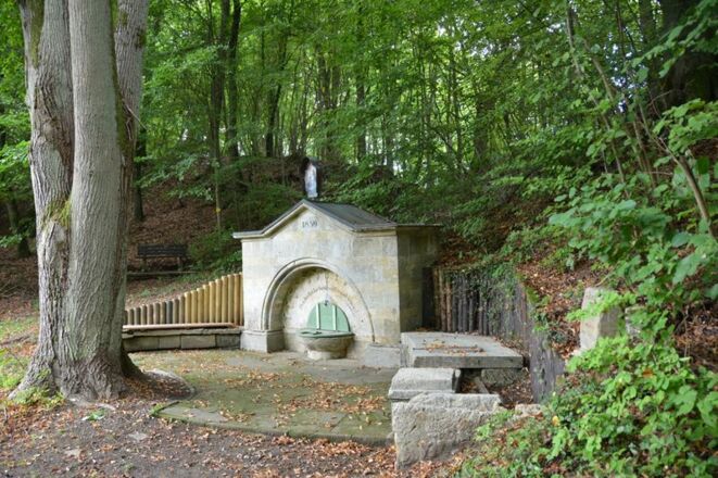 Brünnerl in Ihrlerstein bei Kelheim