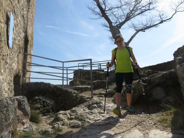 FXT-Federn ~ Burganlage Neideck