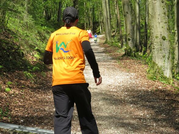 Jogging reverse downhill