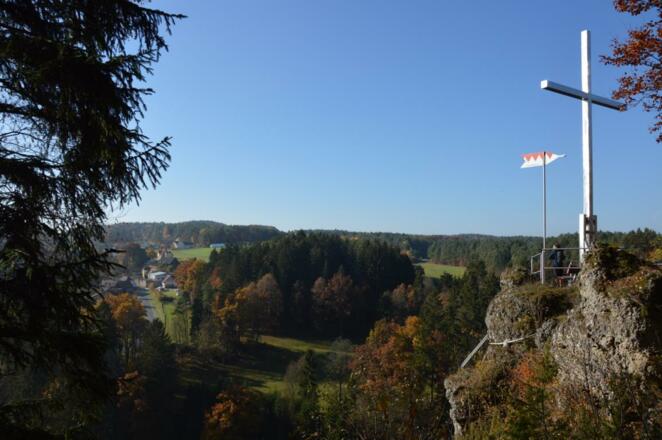 Blick vom Glockenfelsen auf Wüstenstein