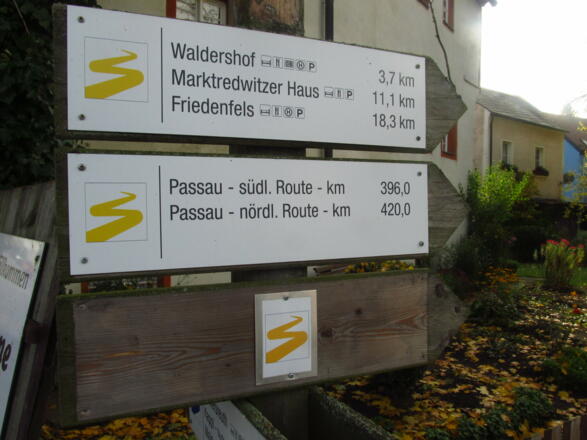 Marktredwitz Goldsteigwegweiser
