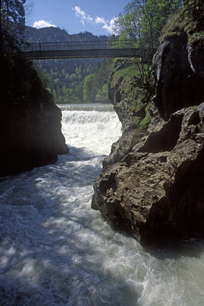 Lechfall südlich der Füssener Altstadt