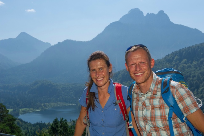 Blick auf Neuschwanstein vom Kalvarienberg