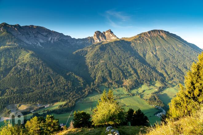 Breitenberg und Aggenstein mit Campinplatz Pfronten