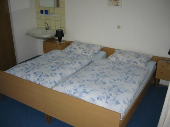 schlafzimmer2