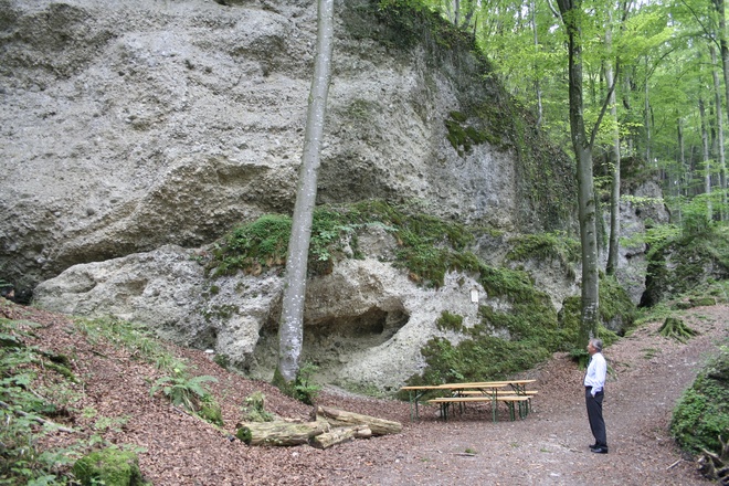 Die Gesteine der Teufelsküche bestehen aus Schottern der Mindel-Kaltzeit