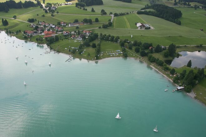 Luftbild zum Forggensee in Dietringen