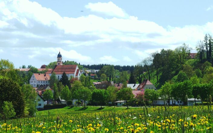 Stiftskirche über Bad Grönenbach