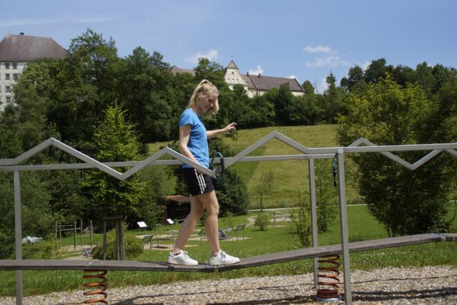Station "Heißer Draht" des Schloss-Aktiv-Park