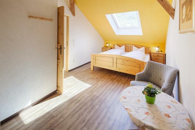 Fewo Ofterschwanger Horn Schlafzimmer