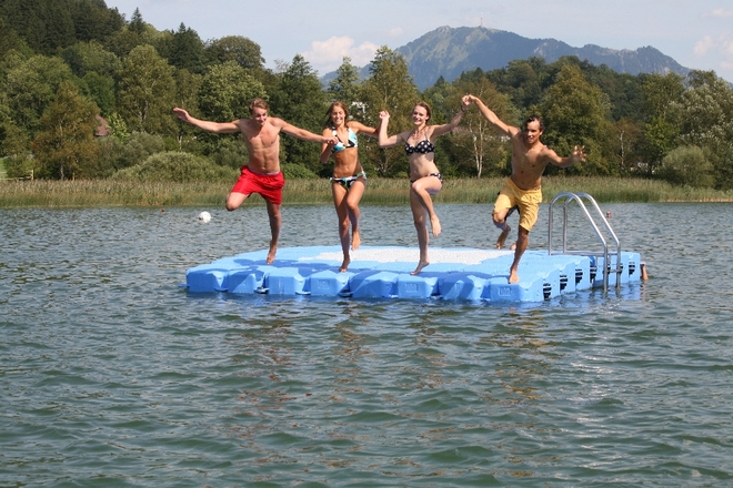 Floß im Freibad Kleiner Alpsee
