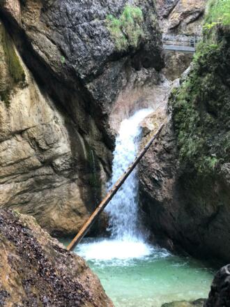 Durch die Almbachklamm