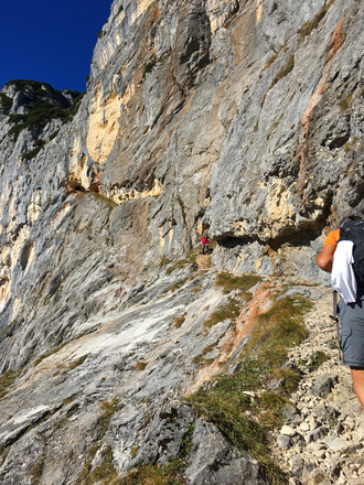 Wanderweg zur Eishöhle