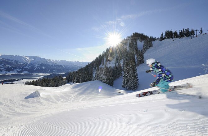 Skifahren an der Hörnerbahn in Bolsterlang