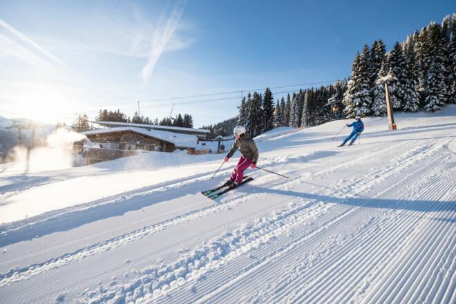 Skifahrer an der Hörnerbahn Bolsterlang