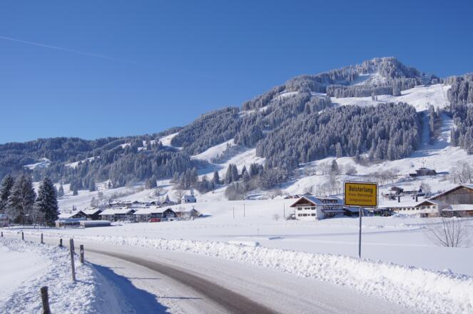 Wintertraum im Bergdorf Bolsterlang