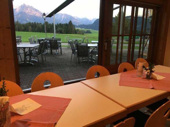 Im angrenzenden Festsaal finden viele Veranstaltungen statt