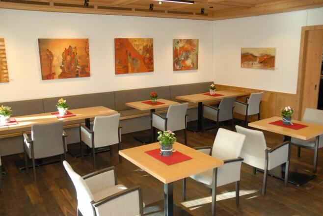 Neu renoviertes Restaurant im Resort Fiskina