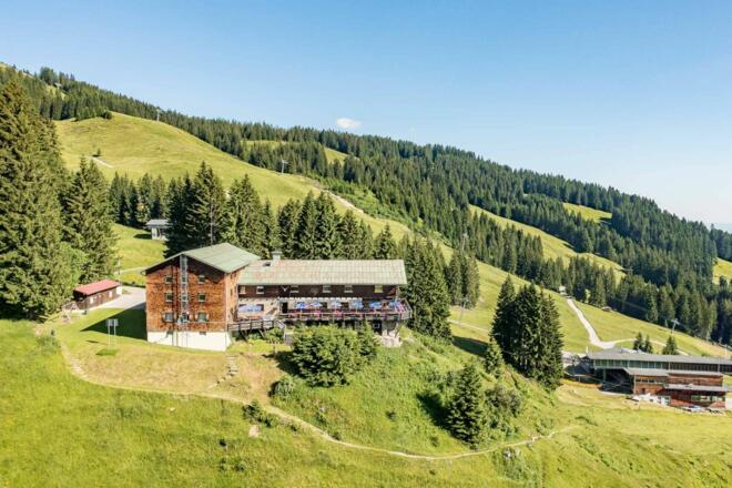 Mitten im Wandergebiet der Hörnerbahn Bolsterlang