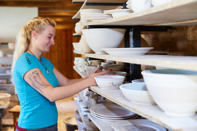Bauernhaus Busche Berta - Töpferei s&#039;Alpgfihl