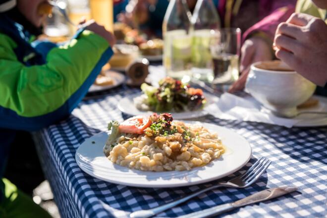 Einkehr im Winter - Wurzelhütte Ofterschwang
