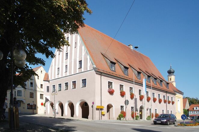 Rathaus in Neustadt a. d. Donau im Hopfenland Hallertau